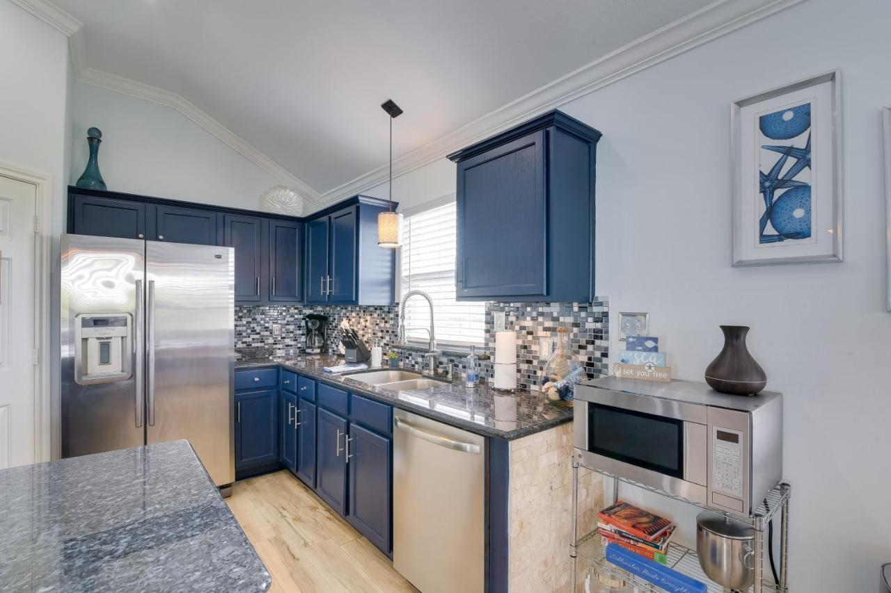 הוילה Galveston Escape With Entertainment Patio And Deck! מראה חיצוני תמונה