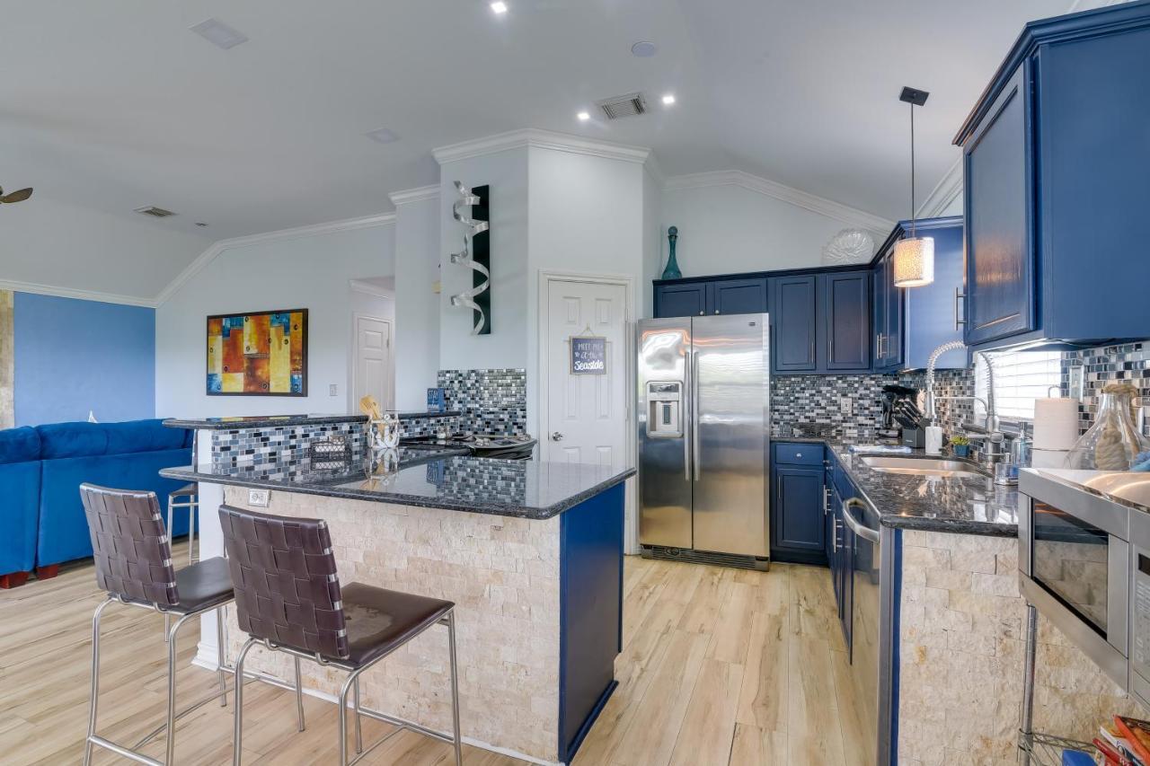הוילה Galveston Escape With Entertainment Patio And Deck! מראה חיצוני תמונה